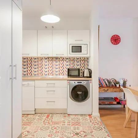 Urbanchicmalaga 3 Bedroom Spacious Quiet Historic Apartment