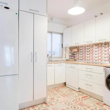 Urbanchicmalaga 3 Bedroom Spacious Quiet Historic Apartment Malaga