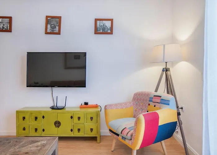 Urbanchicmalaga 3 Bedroom Spacious Quiet Historic Appartamento