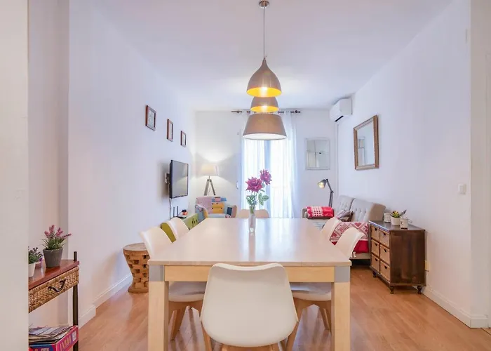 Urbanchicmalaga 3 Bedroom Spacious Quiet Historic Appartamento