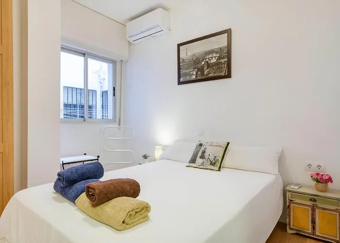 Urbanchicmalaga 3 Bedroom Spacious Quiet Historic Appartamento Málaga